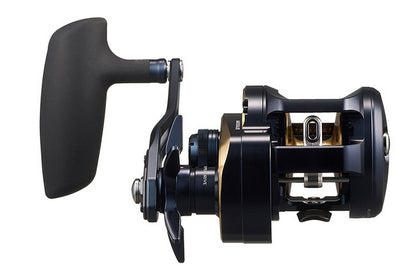 DAIWA 2025 SALTIGA 300L Modelo Canhoto