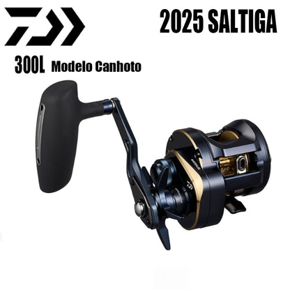 DAIWA 2025 SALTIGA 300L Modelo Canhoto