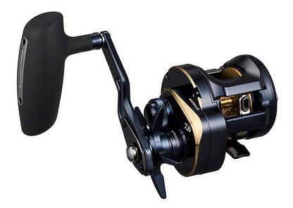 DAIWA 2025 SALTIGA 300HL Modelo Canhoto