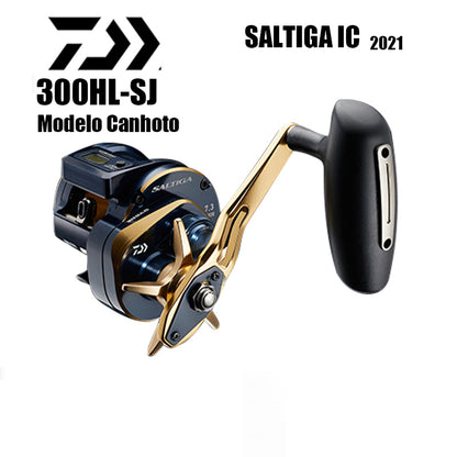 DAIWA 2021 SALTIGA IC 300HL-SJ Modelo Canhoto