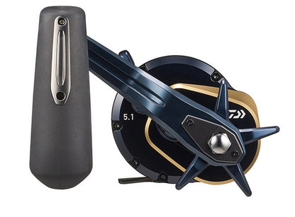 DAIWA 2025 SALTIGA 35 Modelo Destro